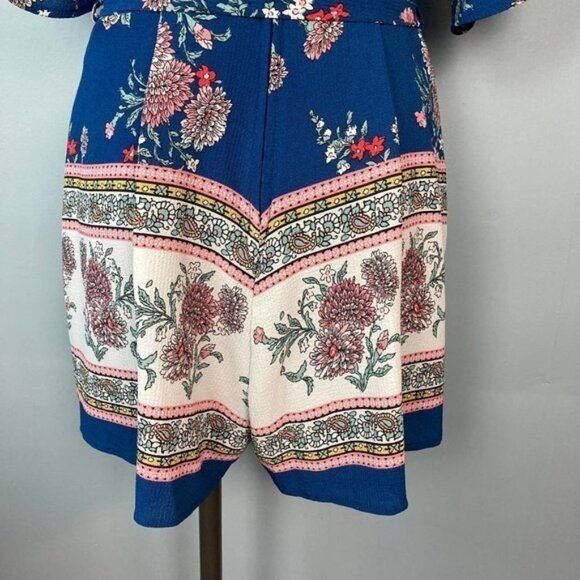 TRIXXI Clothing Company Midnight Blue Crepe Floral Suplice Romper Women's Size M - Picture 8 of 12
